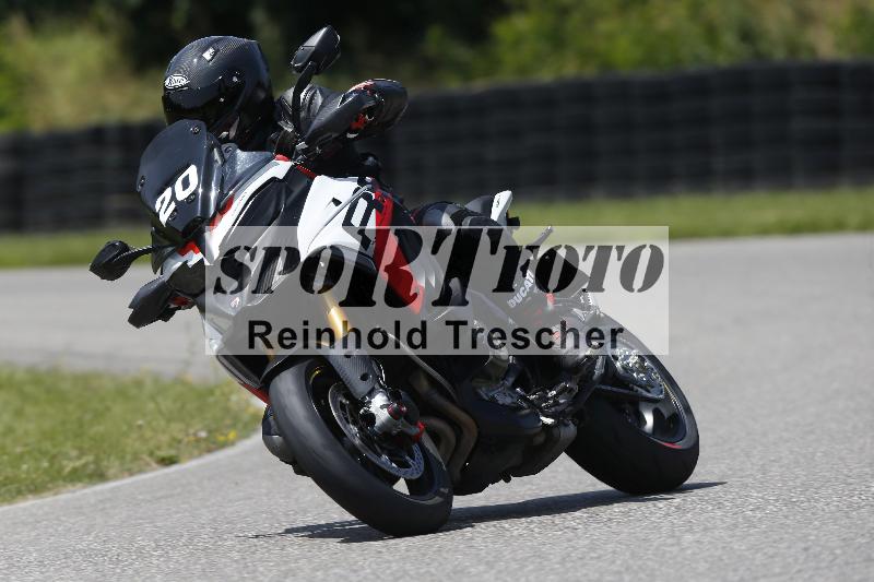 /27 12.06.2025 Ducati Schweiz Trackday Warmup  ADR/gruen-vert/20